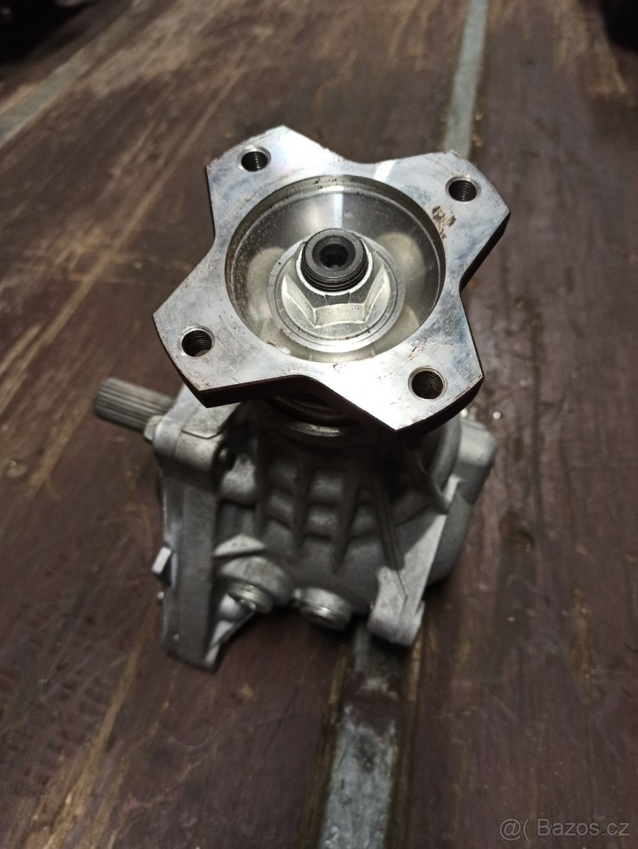 Přední rozvodovka Nissan - 7