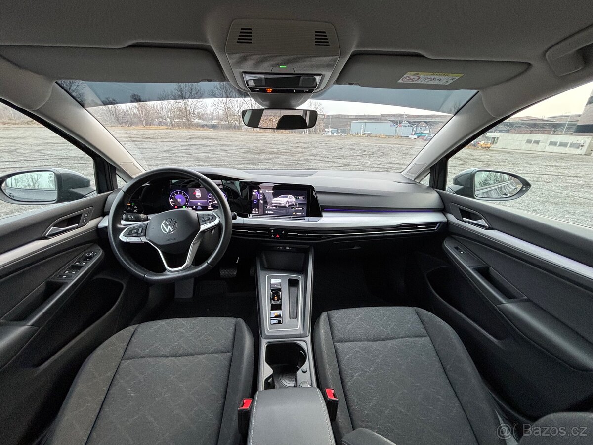 Volkswagen Golf 8 1.0 TSI 81kW Automat - 7