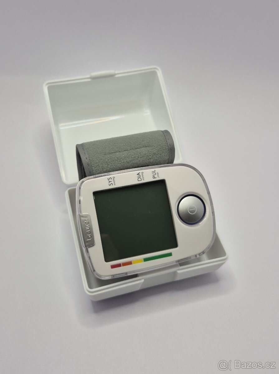 Tlakoměr na zápěstí Beurer BC44 - 7