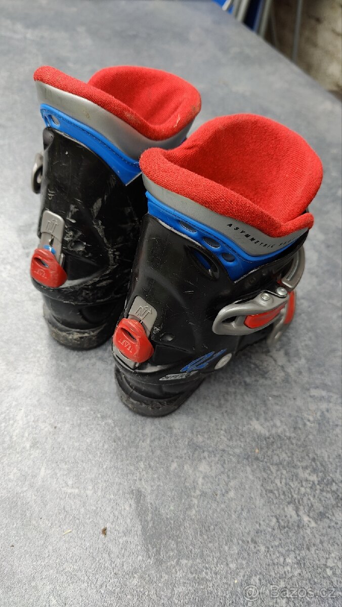 Dětské lyže 89cm, hůlky 85cm, boty zdarma - 7