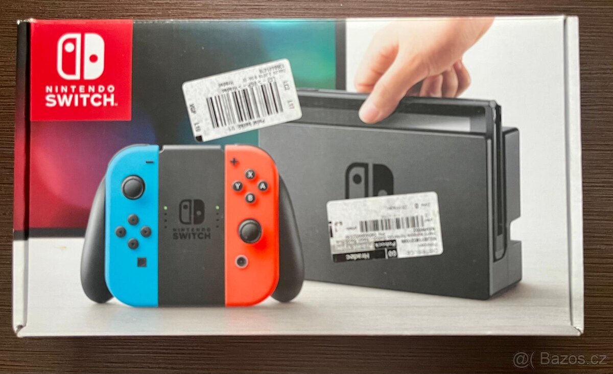 Nintendo Switch + hry a příslušenství - 7