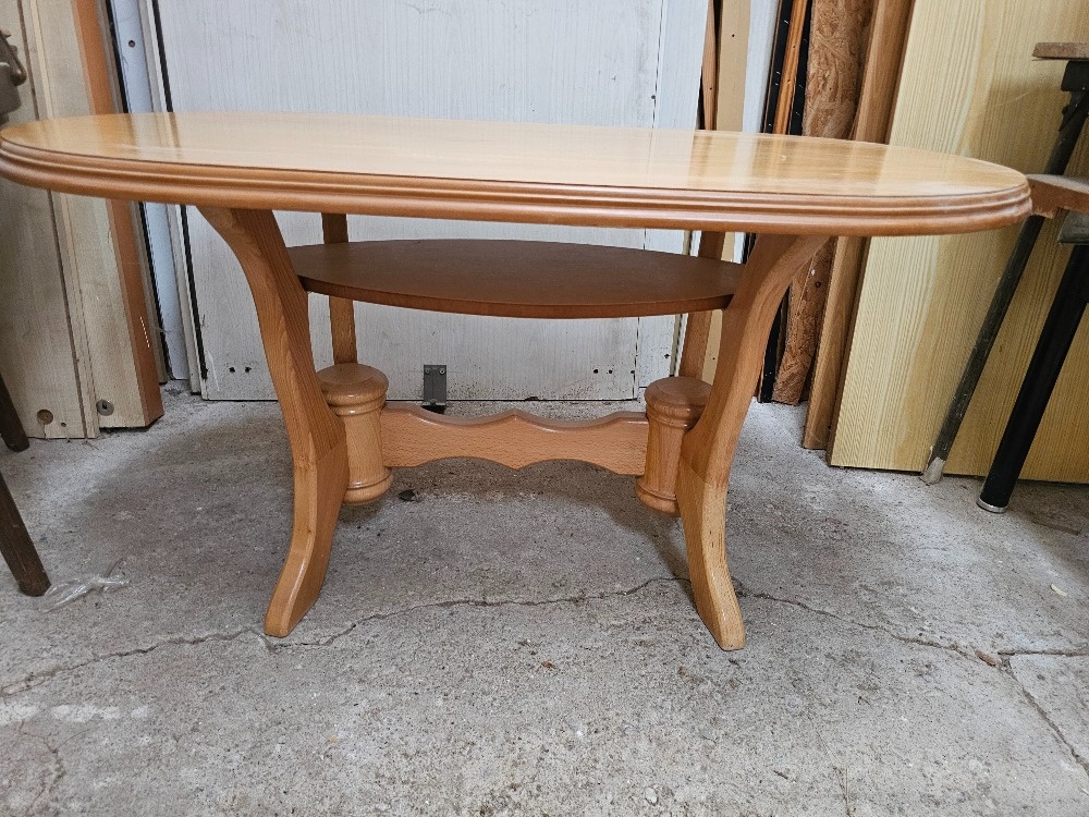 konferenční stolek - 7