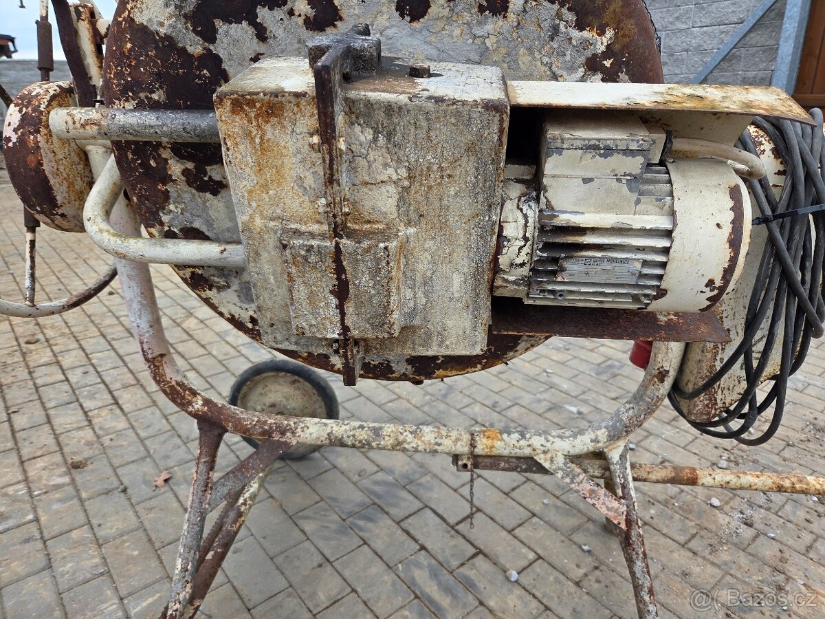 Kartrovačka, prosevačka zeminy, 400V - 7