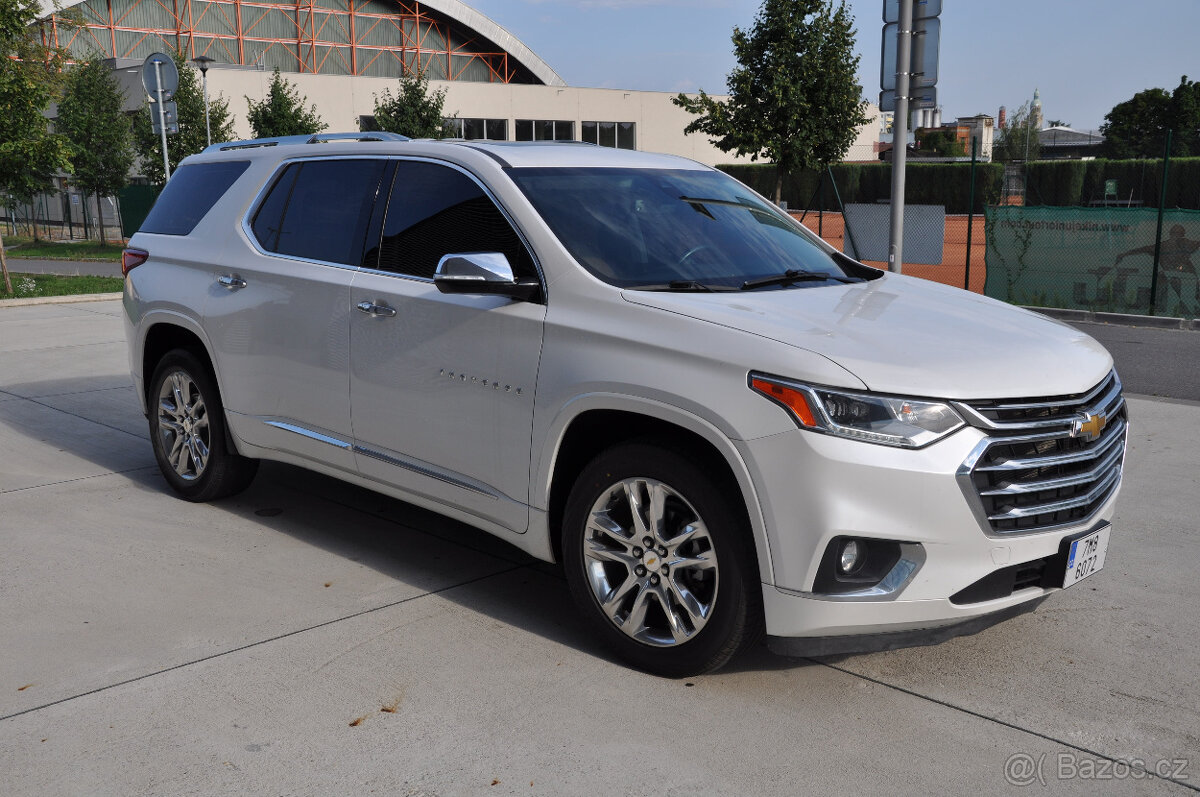 Chevrolet Traverse, High Country - plná výbava, 7 míst, 4x4 - 7