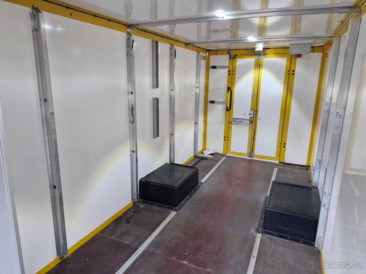 IVECO daily najeto 105.000 km, do 3,5 tuny - 7