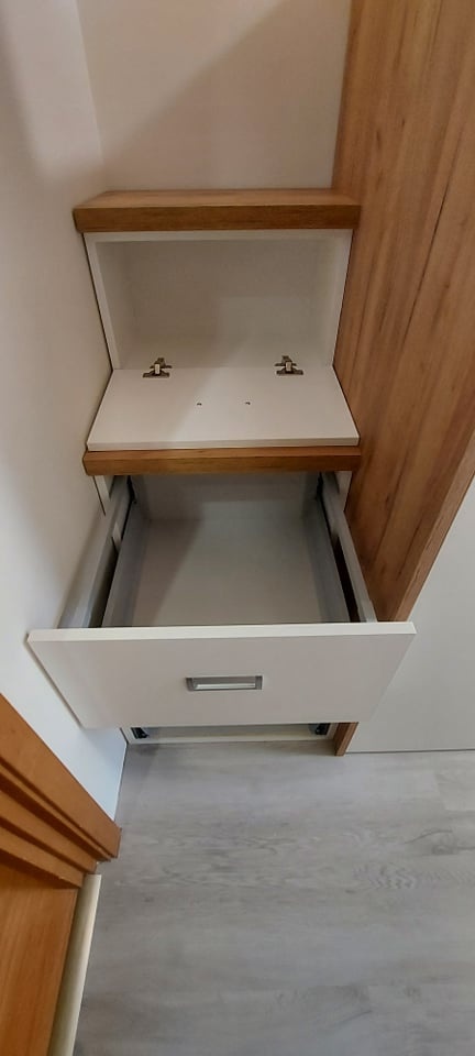 Postel +skříňky - 7