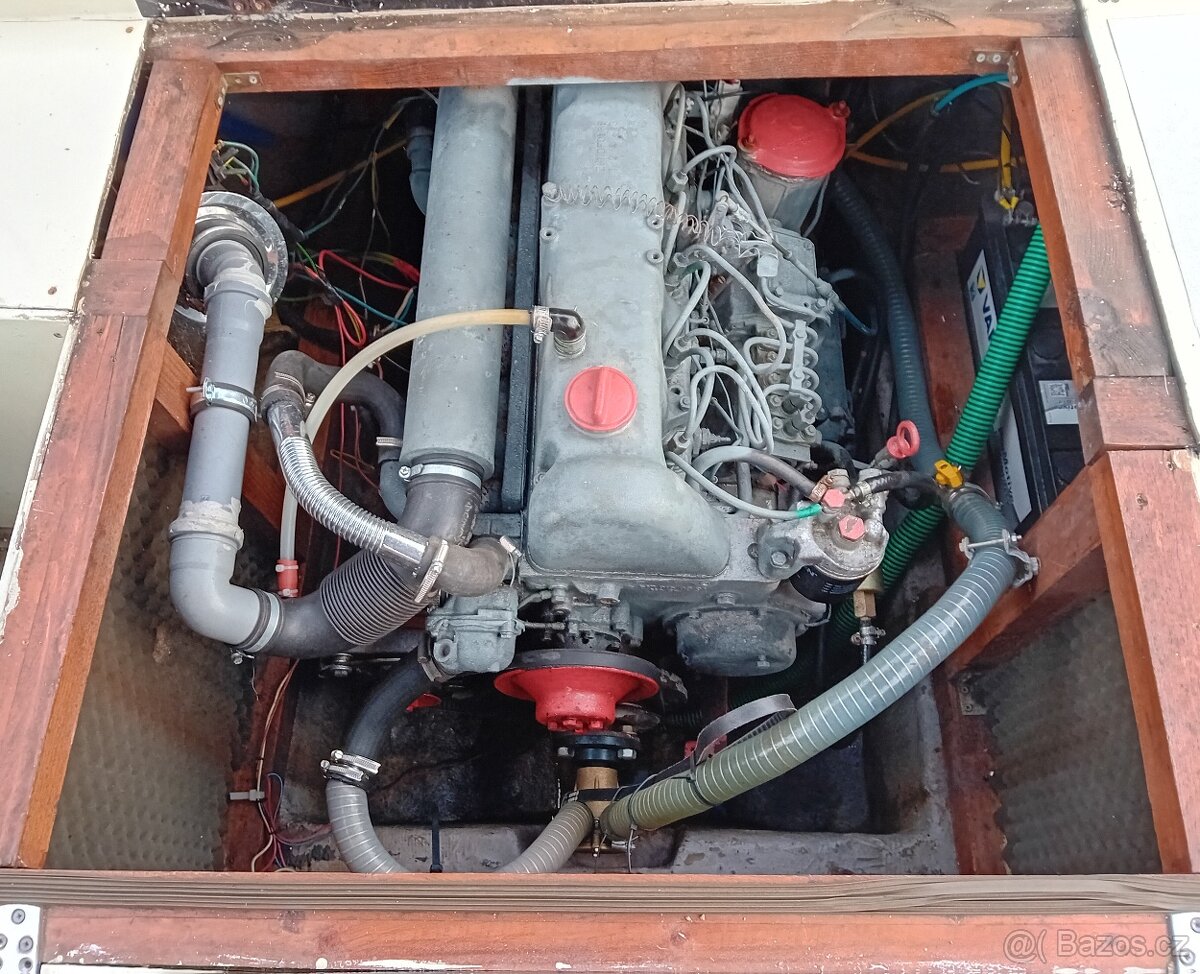 Kajutová motorová loď - 7