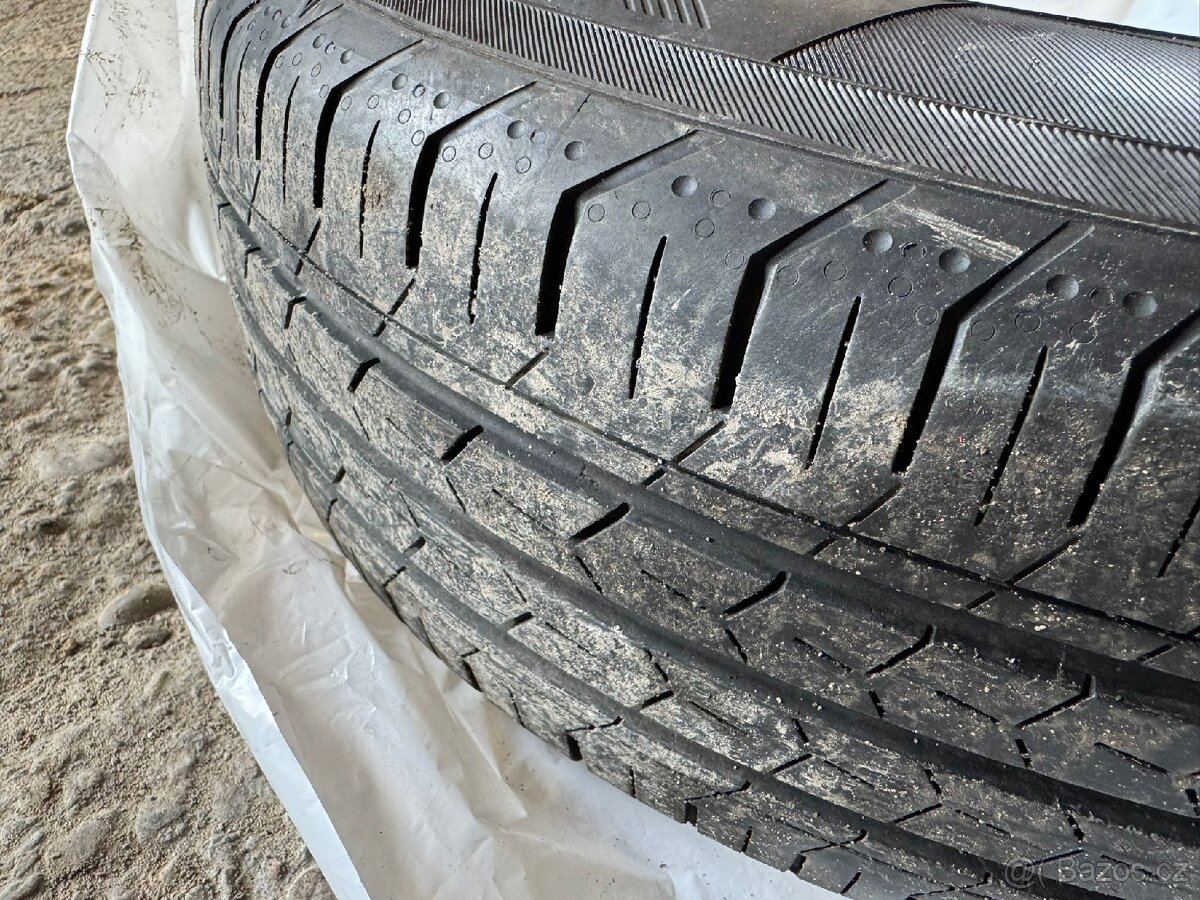 Letni pneu yokohama r15 - 7