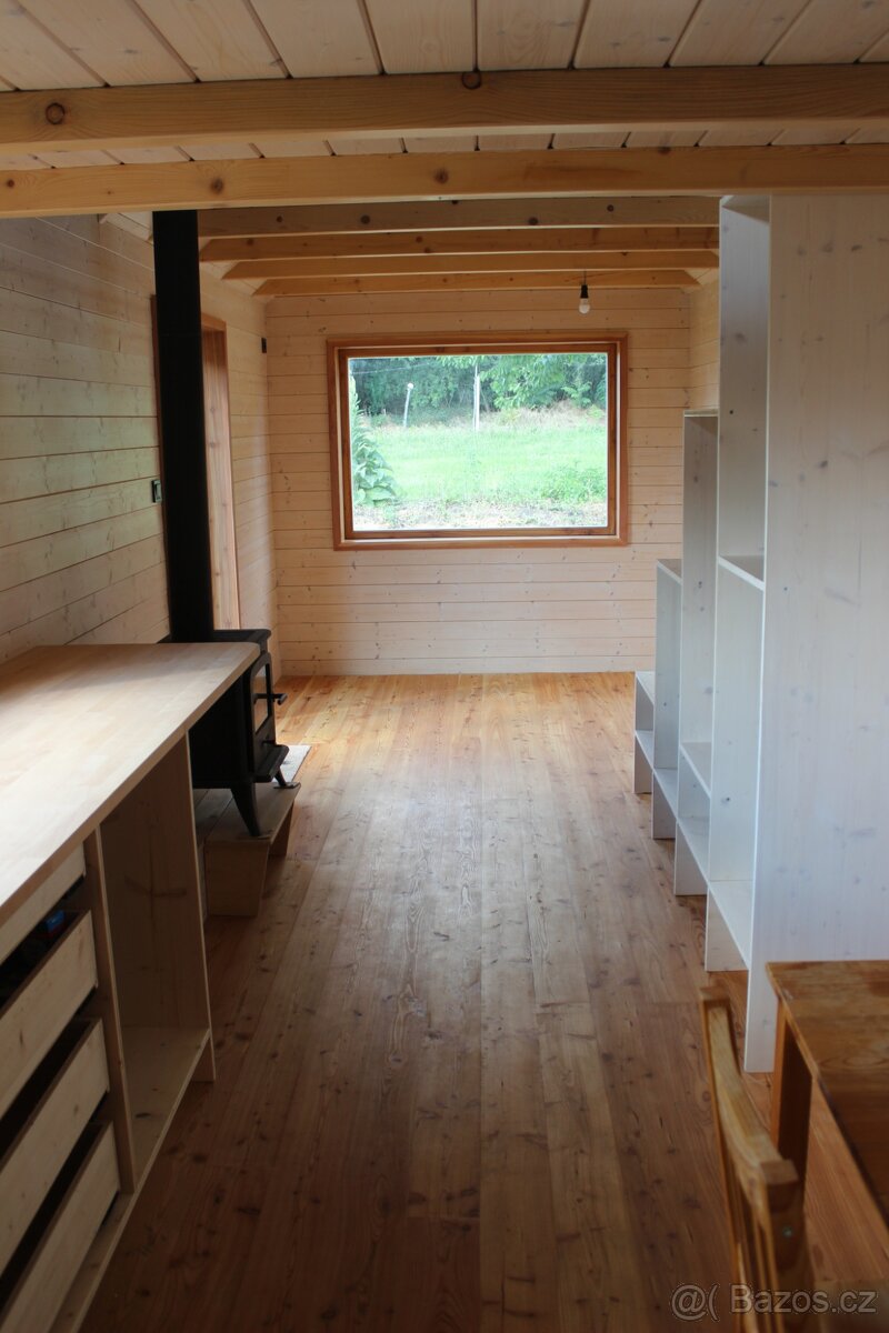 Zařízený Tinyhouse 7,5 x 2,5 x 4m - 7