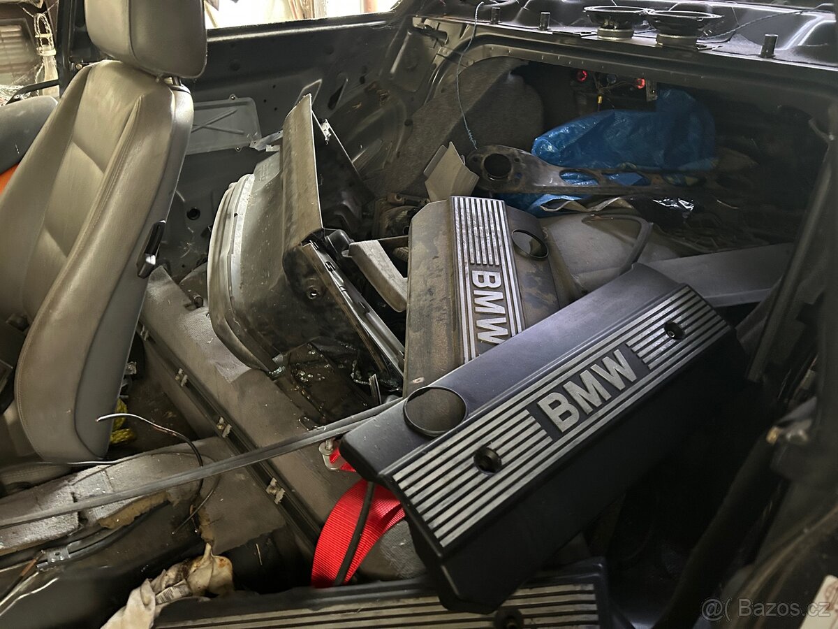 Bmw e36 coupe díly - 7