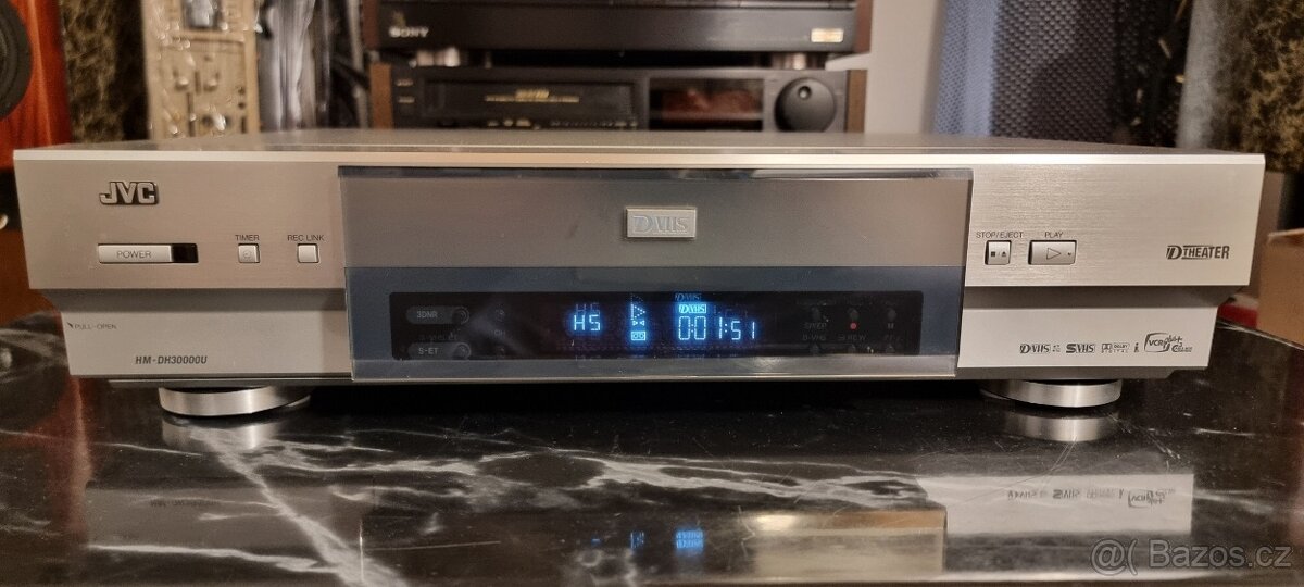 JVC HM DH 30000U / D-VHS D- THEATER sys. - 7