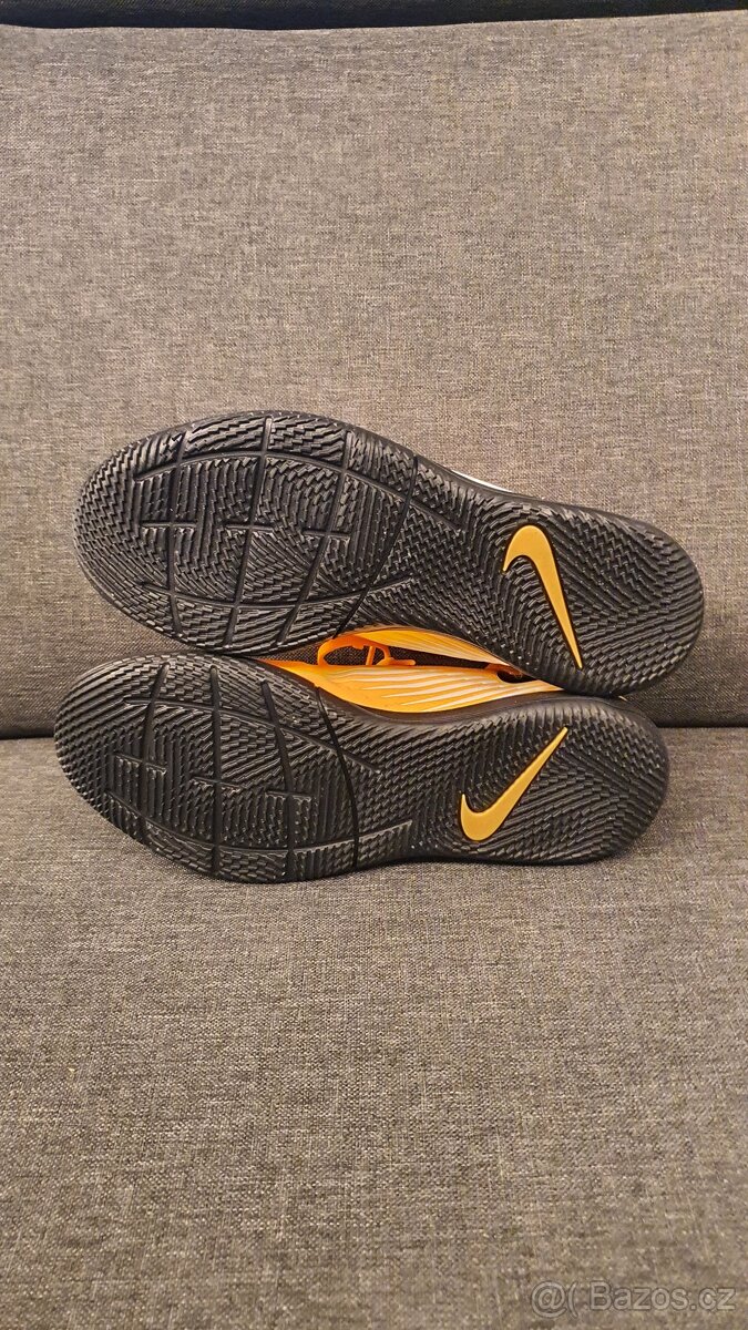 Dětské sálovky Nike 23,5 - Nové - 7