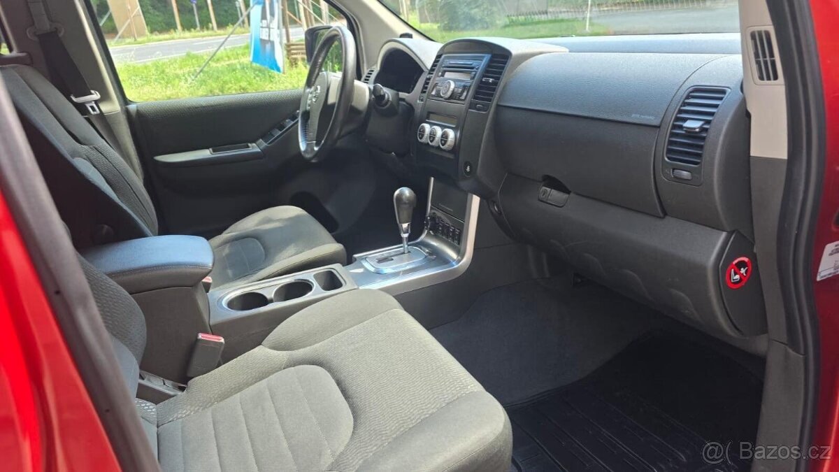 Nissan Pathfinder 2.5 dCi SE 140kw - 7