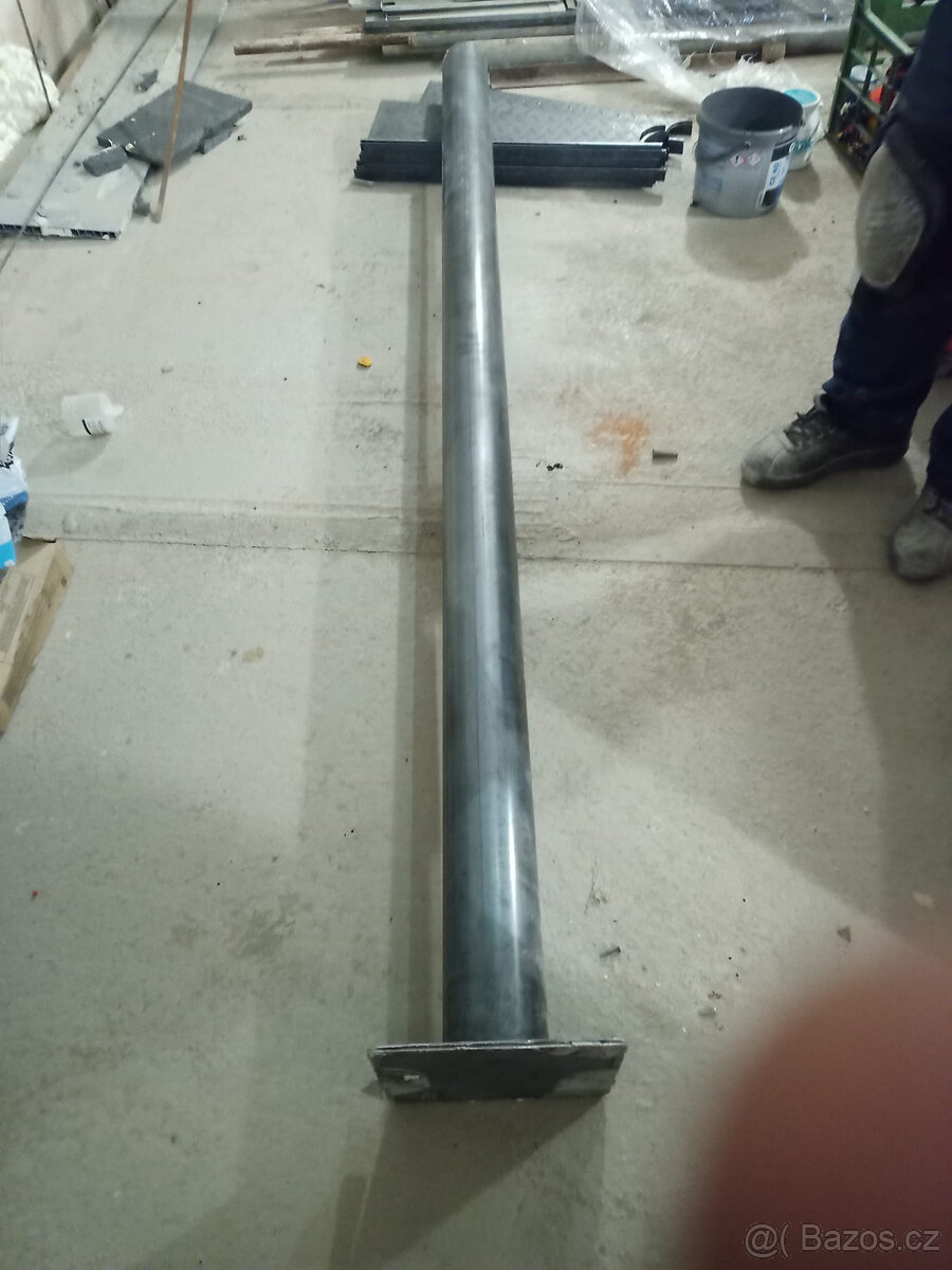 Prodám nové točité schodiště 140 cm - 7