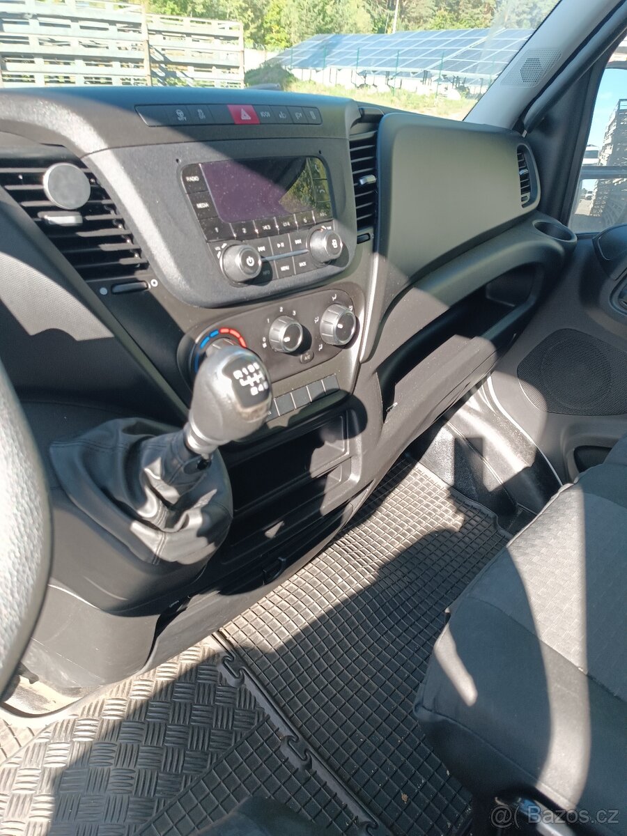 Iveco Daily 35C18 3,0D chladírenská skříň 2022 Osona - 7