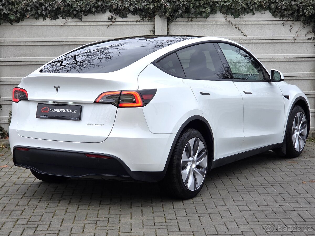Tesla Model Y AWD Long Range Záruka SOH 96% - 7