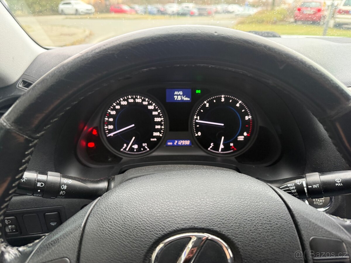 Lexus IS 220D r.v. 2011 130kw - 7