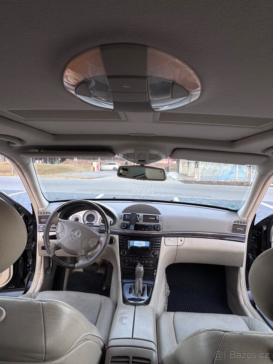 Mercedes w211 E320 - 7