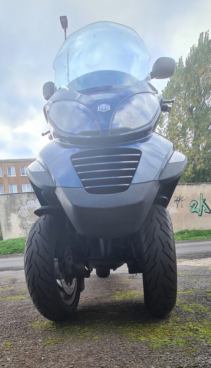 Piaggio Mp3 - 7