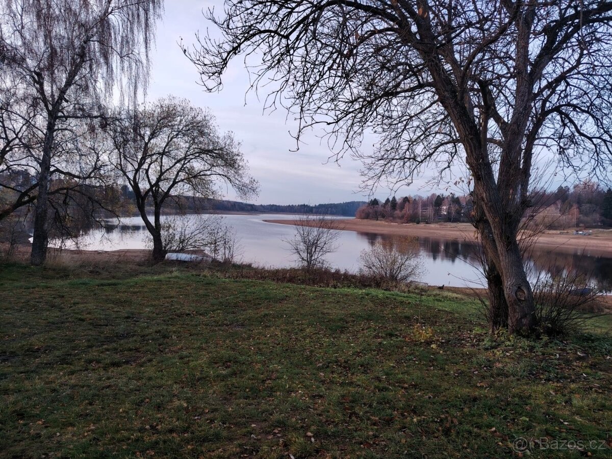 Chata 37m2 s pozemkem 497m2 - Hoješín, Seč - 7