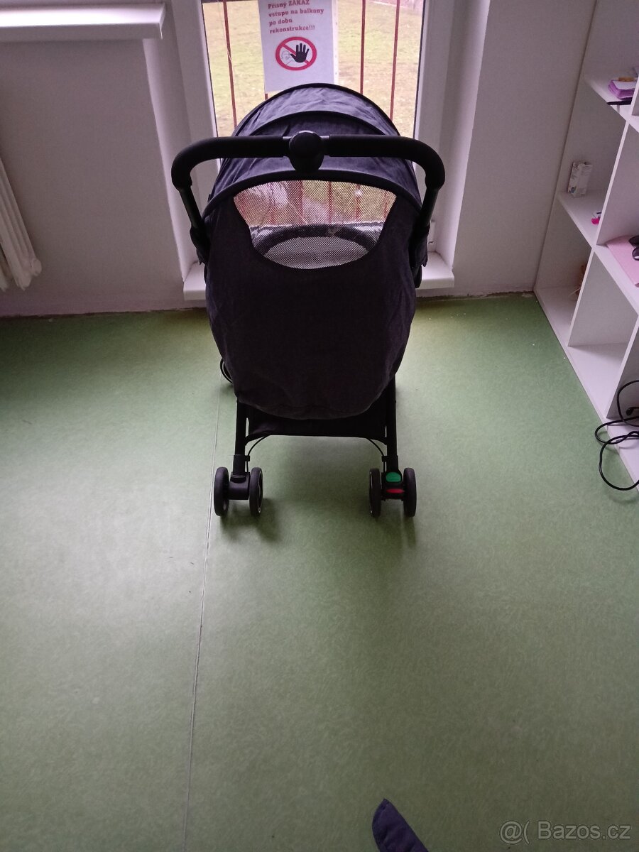 Prodam kočárek pro dítě 1-2 let - 7