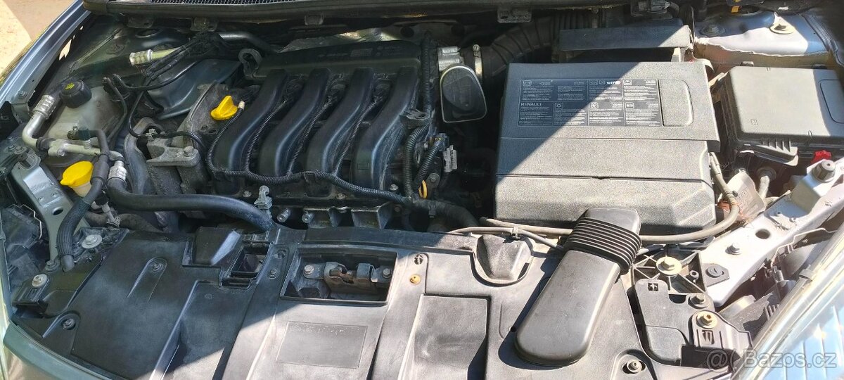 Renault Mégane 3 Hatchback 1,6 16V - 7