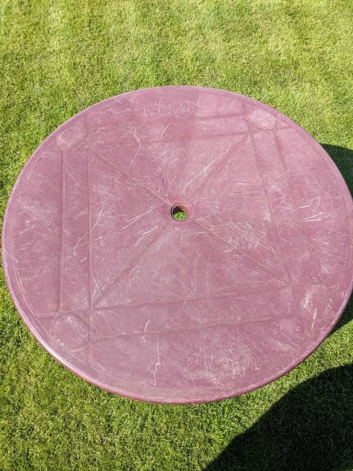 2 Zahradní plastové stoly - 7