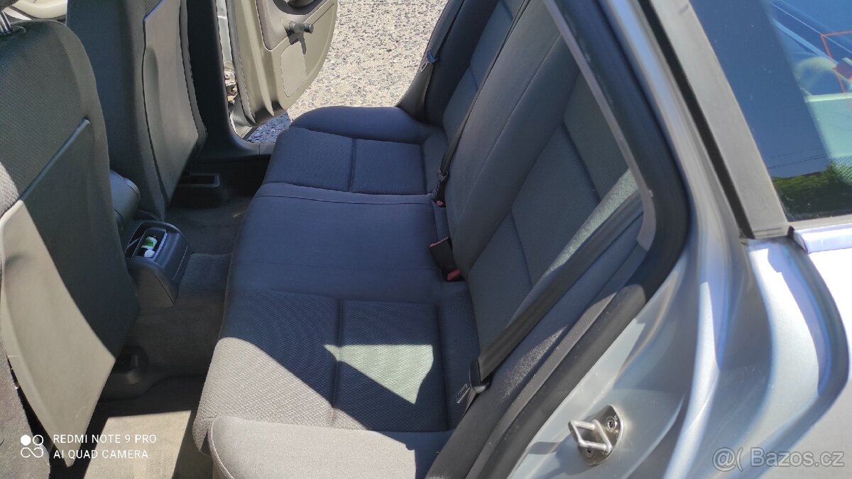 Audi A4 1.9 TDI 96KW kombi klima - 7