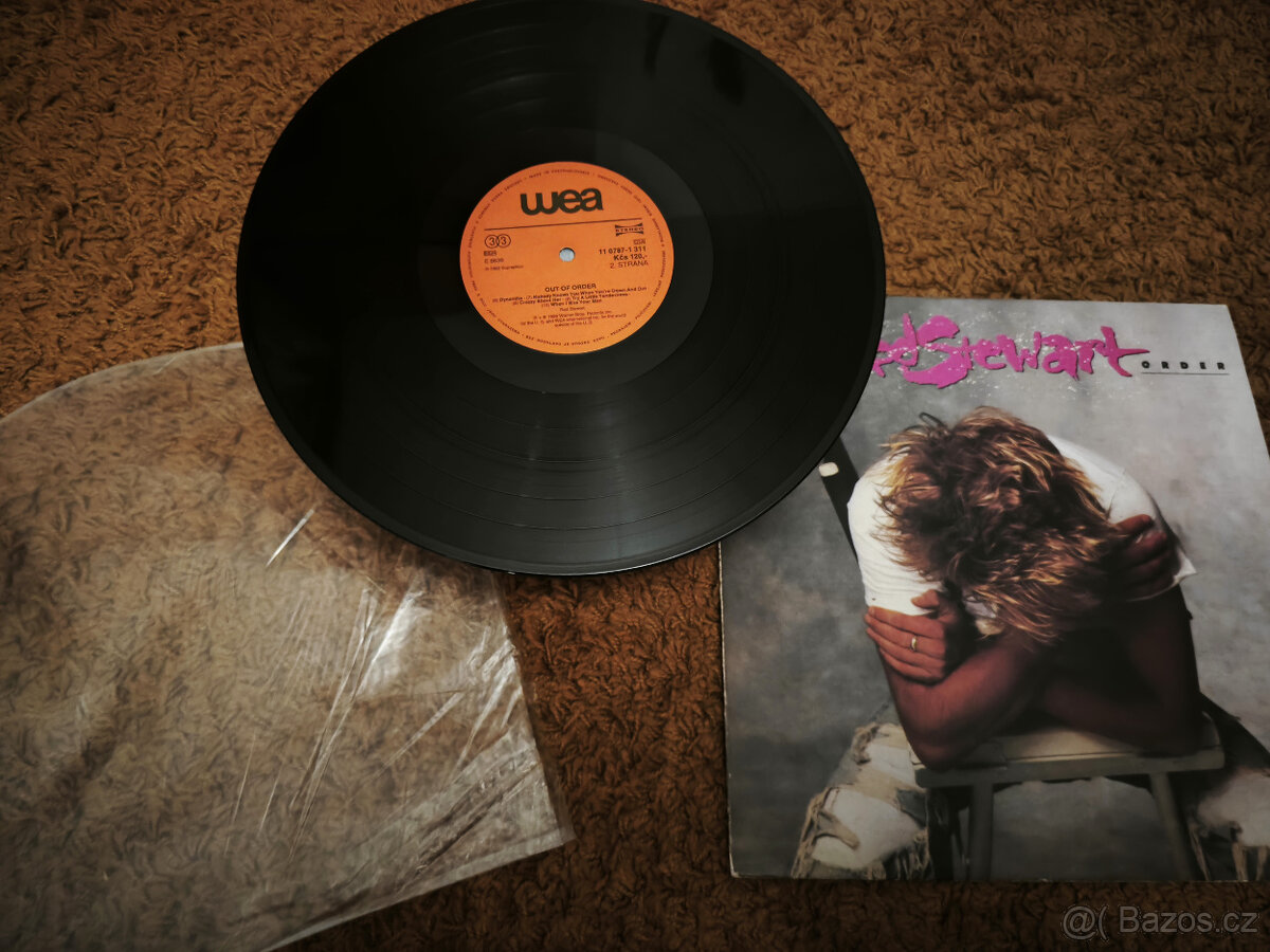 LP Rod Stewart – Out of Order - 7
