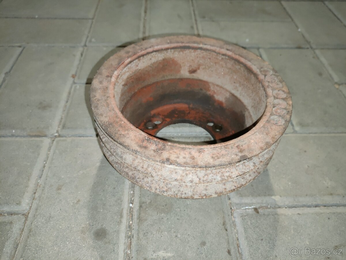 M21 Multicar řemenice - 7