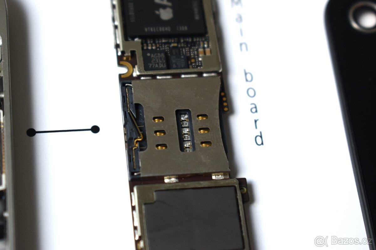 Nástěnný obraz iPhone 4 ze součástek mobilního telefonu - 7