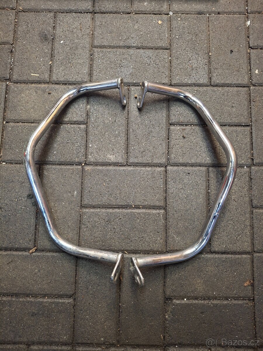 Yamaha XV750 Virago - 7