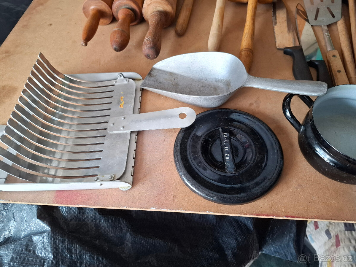 Prodám retro pomůcky do kuchyně - 7
