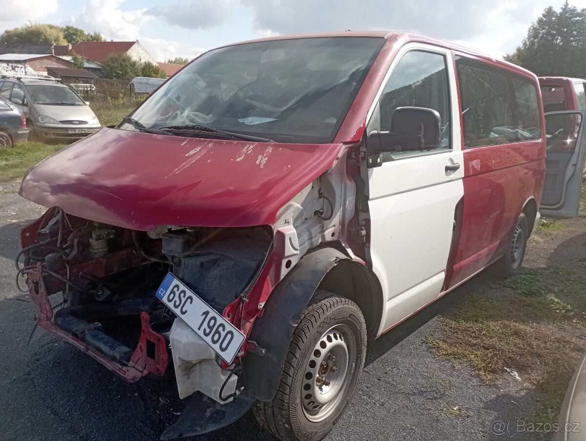 VW Multivan T5 2,5tdi 96kw - 7