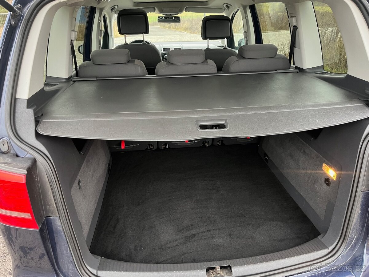Volkswagen Touran 1.4 TSI tažné - 7