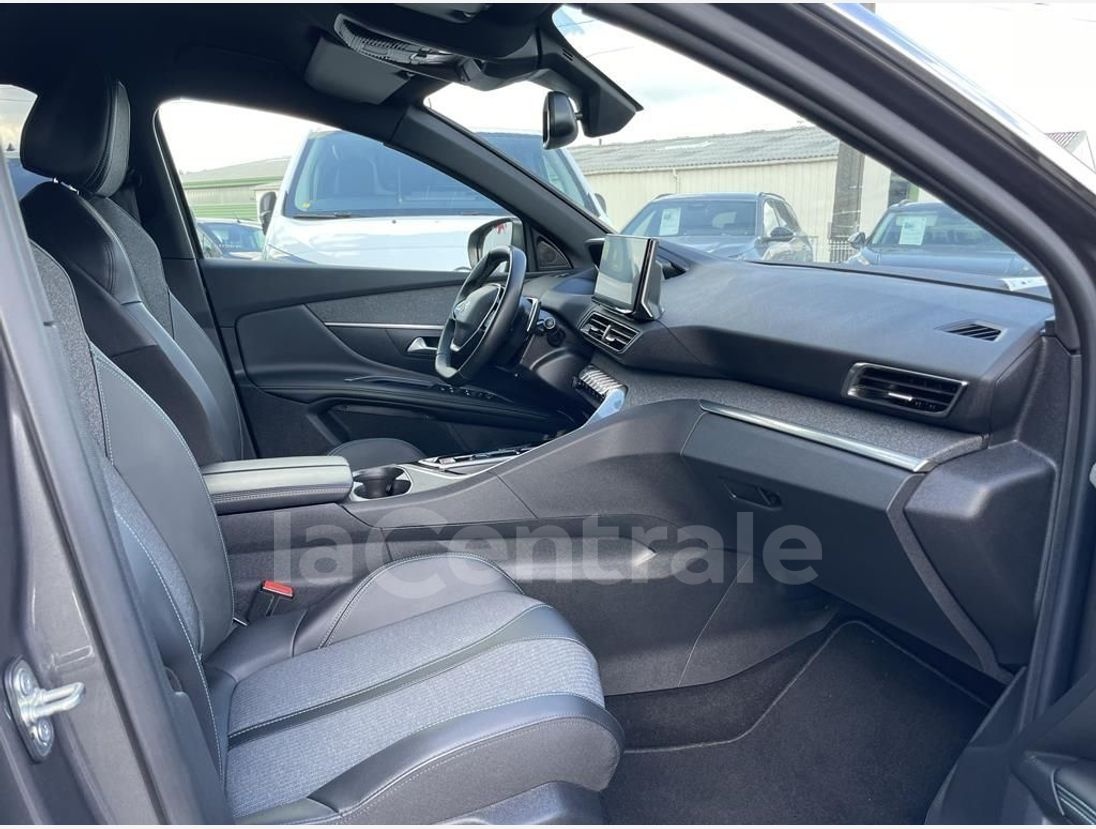 PEUGEOT 3008 II (2) BlueHDi S&S ALLURE PACK EAT8 2024 - 7