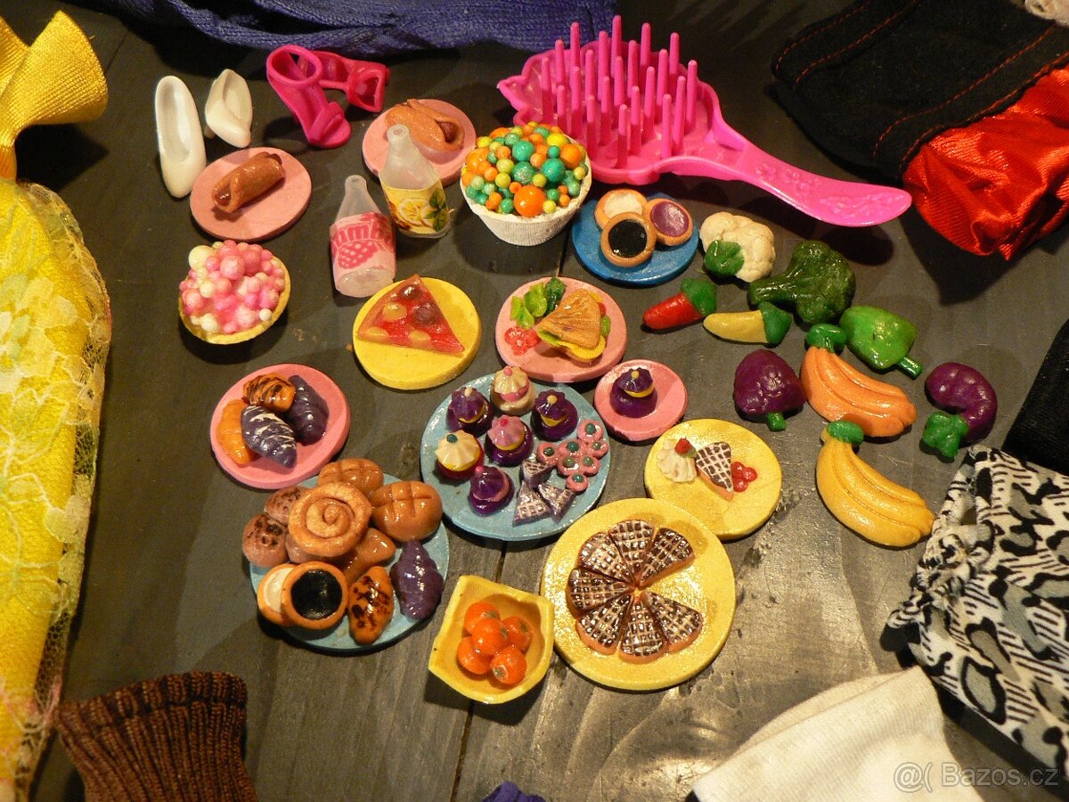 Barbie s doplňky - 7
