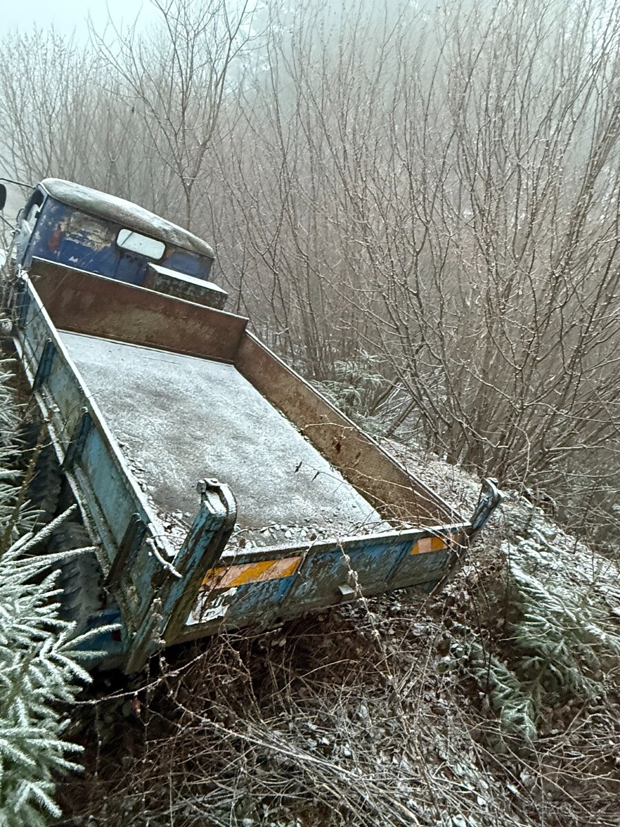 PRAGA V3S - třístranný sklápěč - 7