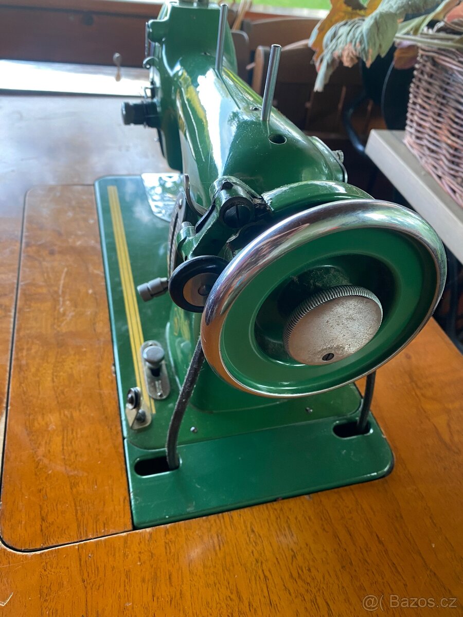 Šicí stroj Minerva - 7