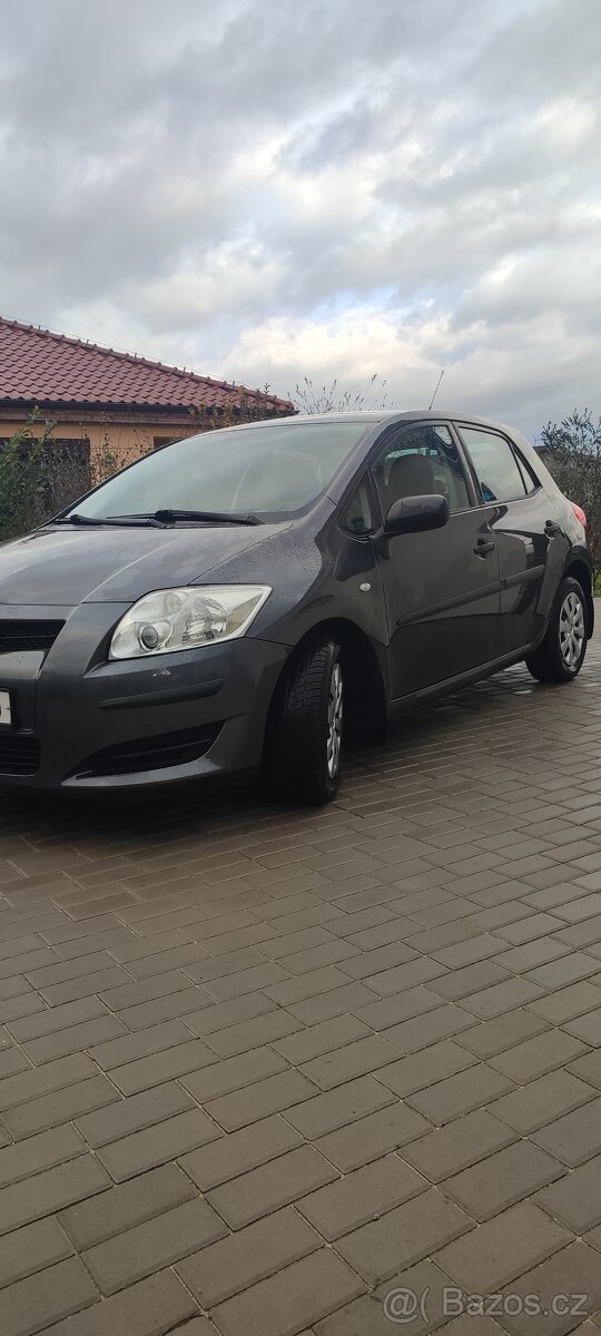 Toyota Auris 1.4 D-4D - 7