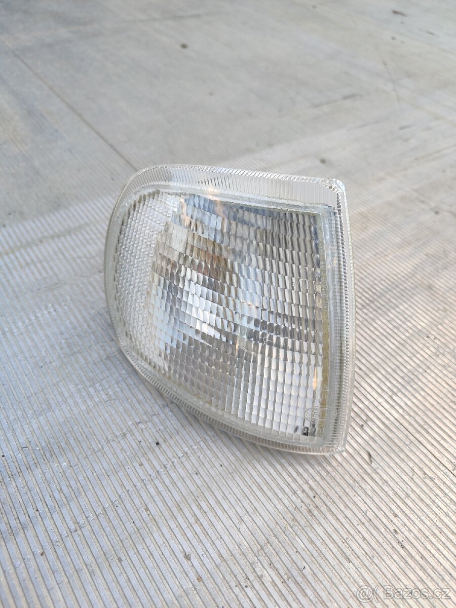 Pravý blinkr Felicia - 7