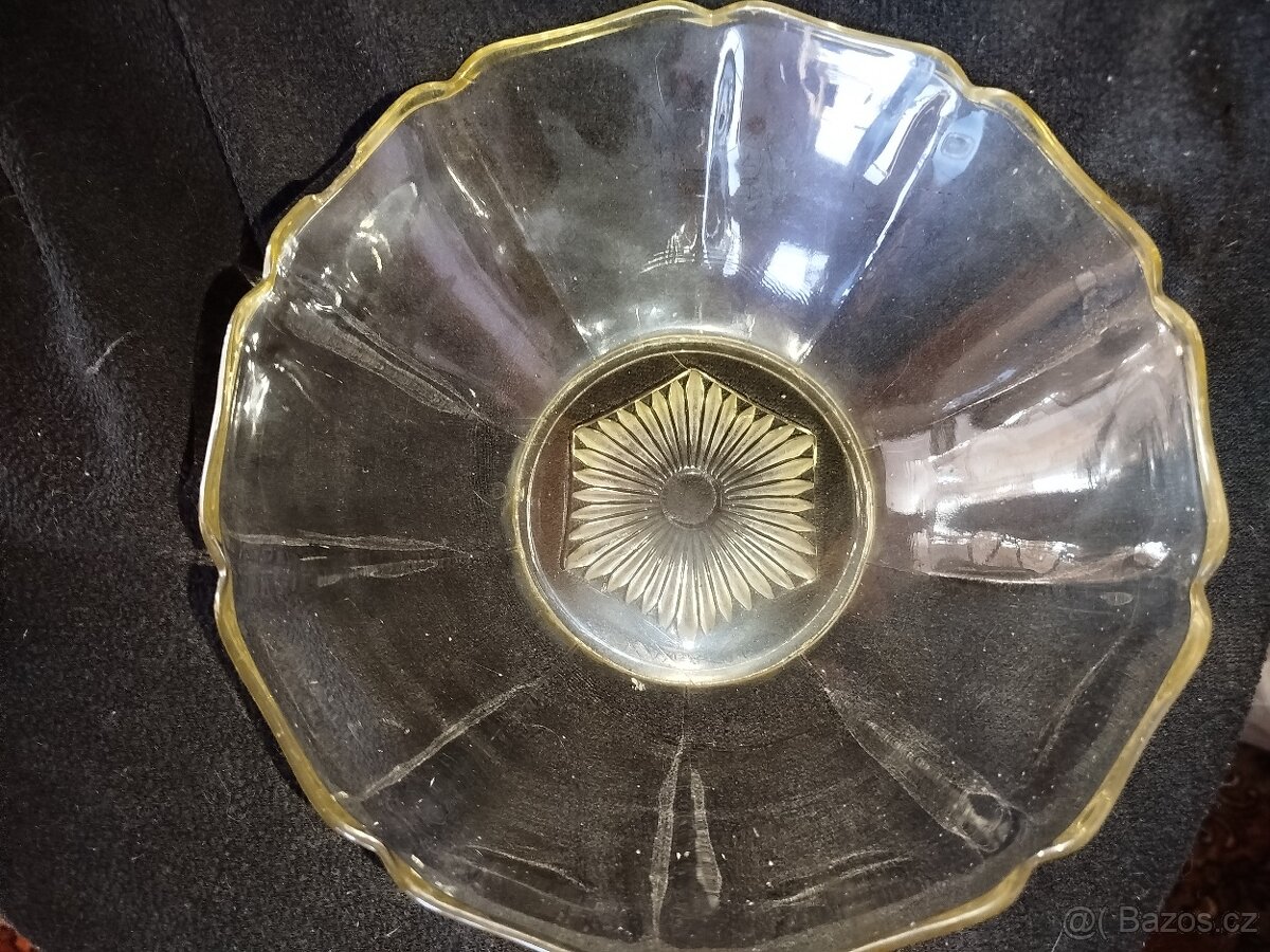 Skleněné mísy - 7