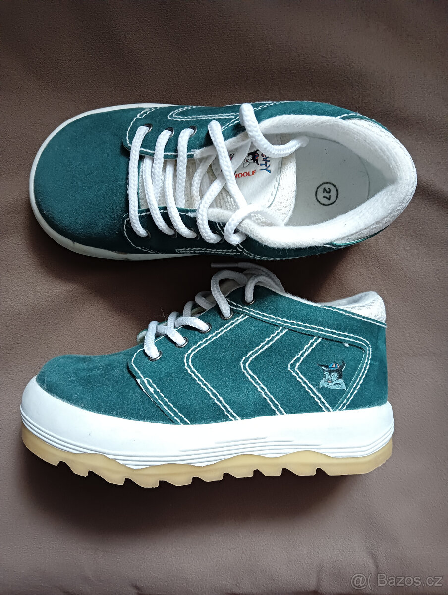 13x NOVÉ ZNAČKOVÉ BOTY A OBLEČENÍ PRO DĚTI KLUKY - 7