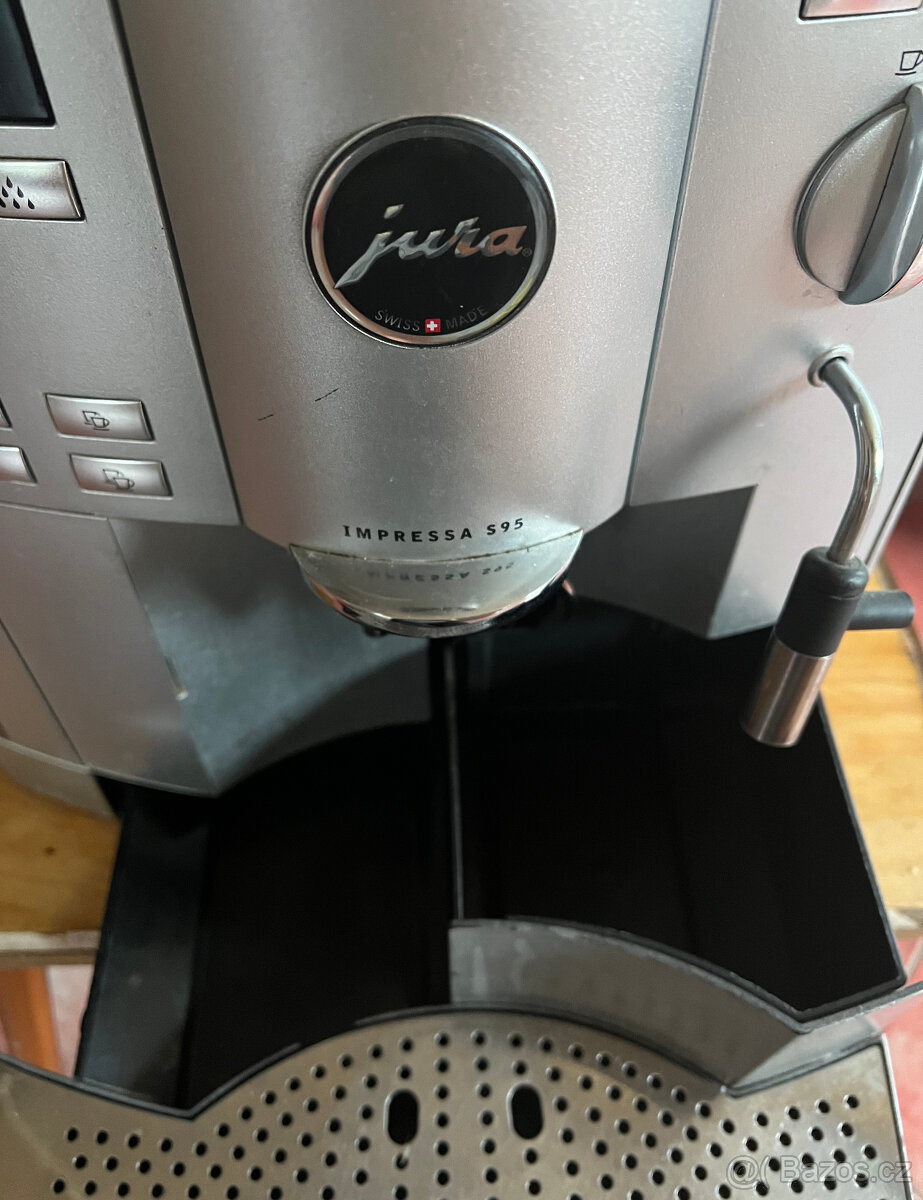 Kávovar Jura Impressa S95 - 7