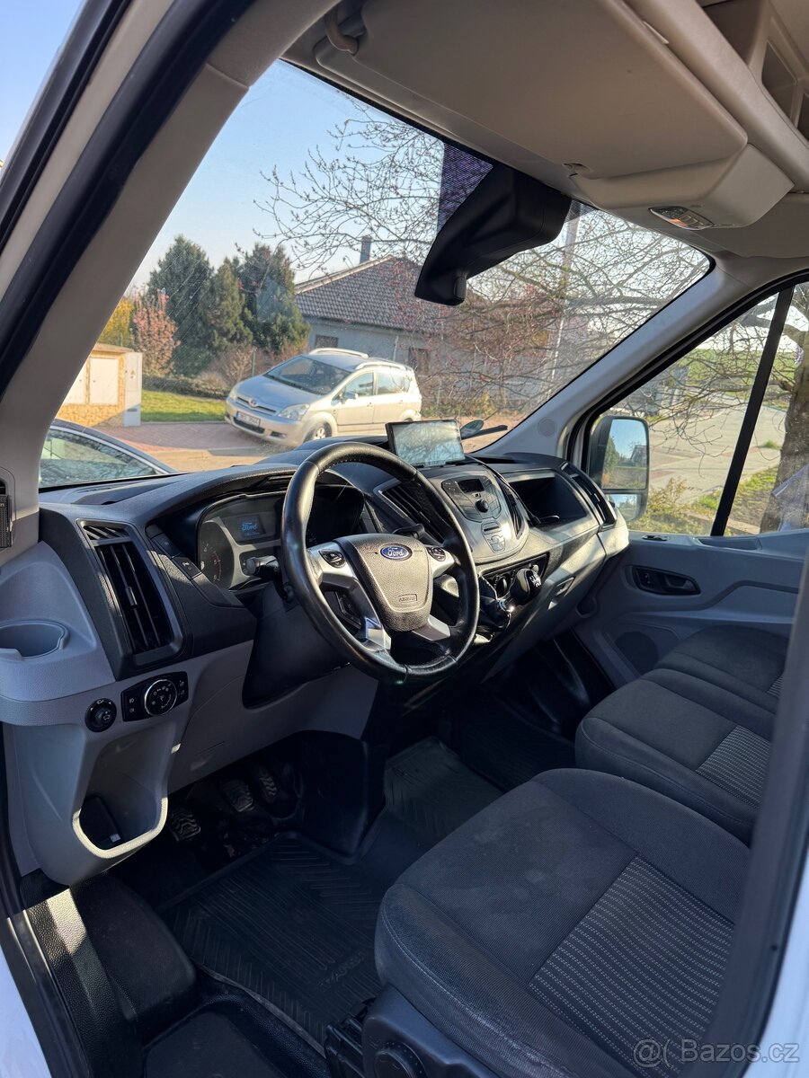 Obytná dodávka Ford Transit - 7