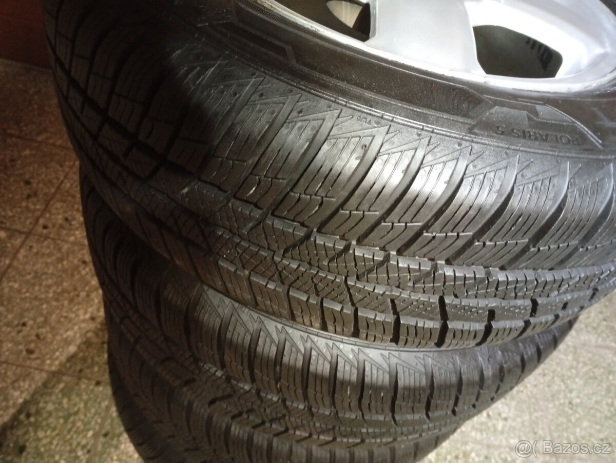 Škoda Octavia 1 195/65 R15 Barum Polaris 5 - 7