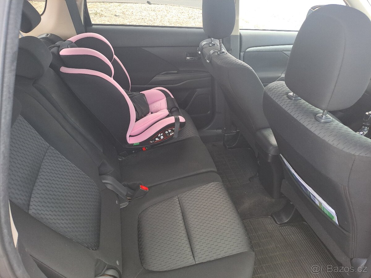 Prodám Mitsubishi Outlander 2014, 2.2 Dizel,Najeto 155000 - 7