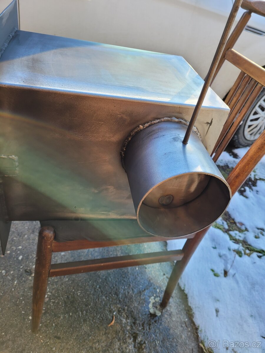 Topeniště k udírně (zazdívací) - 7