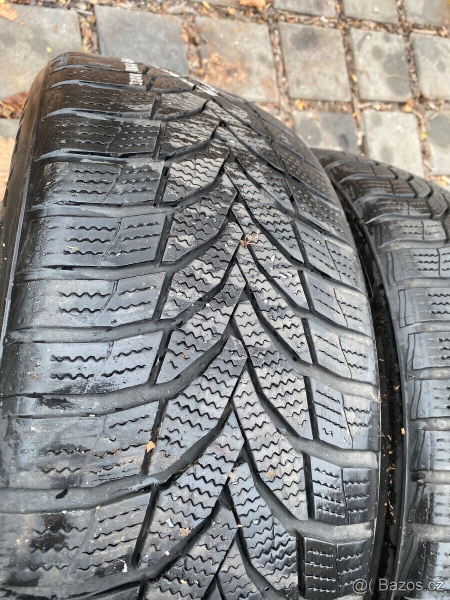 205/55/17 zimní 2ks Nexen - 7