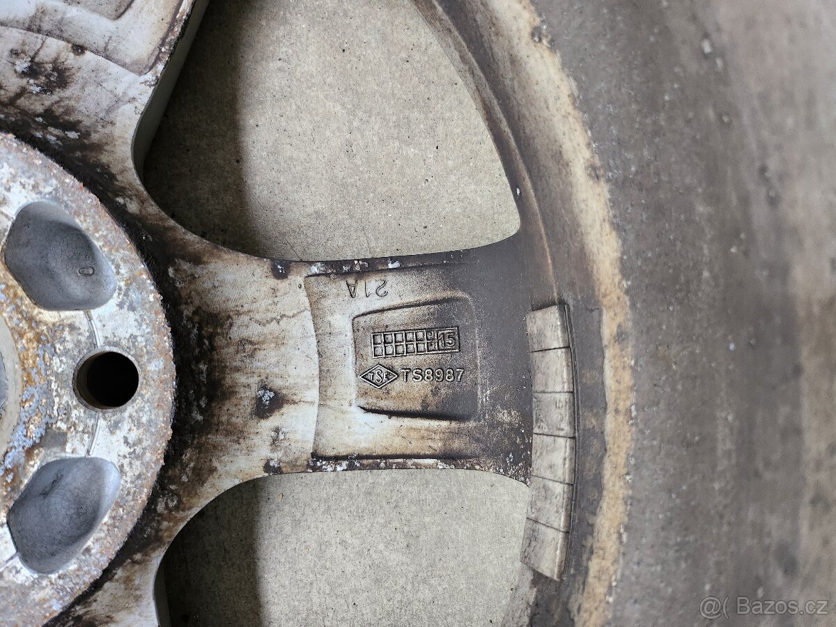 prodám 4 ks alu.kola + zimní pneu - 7